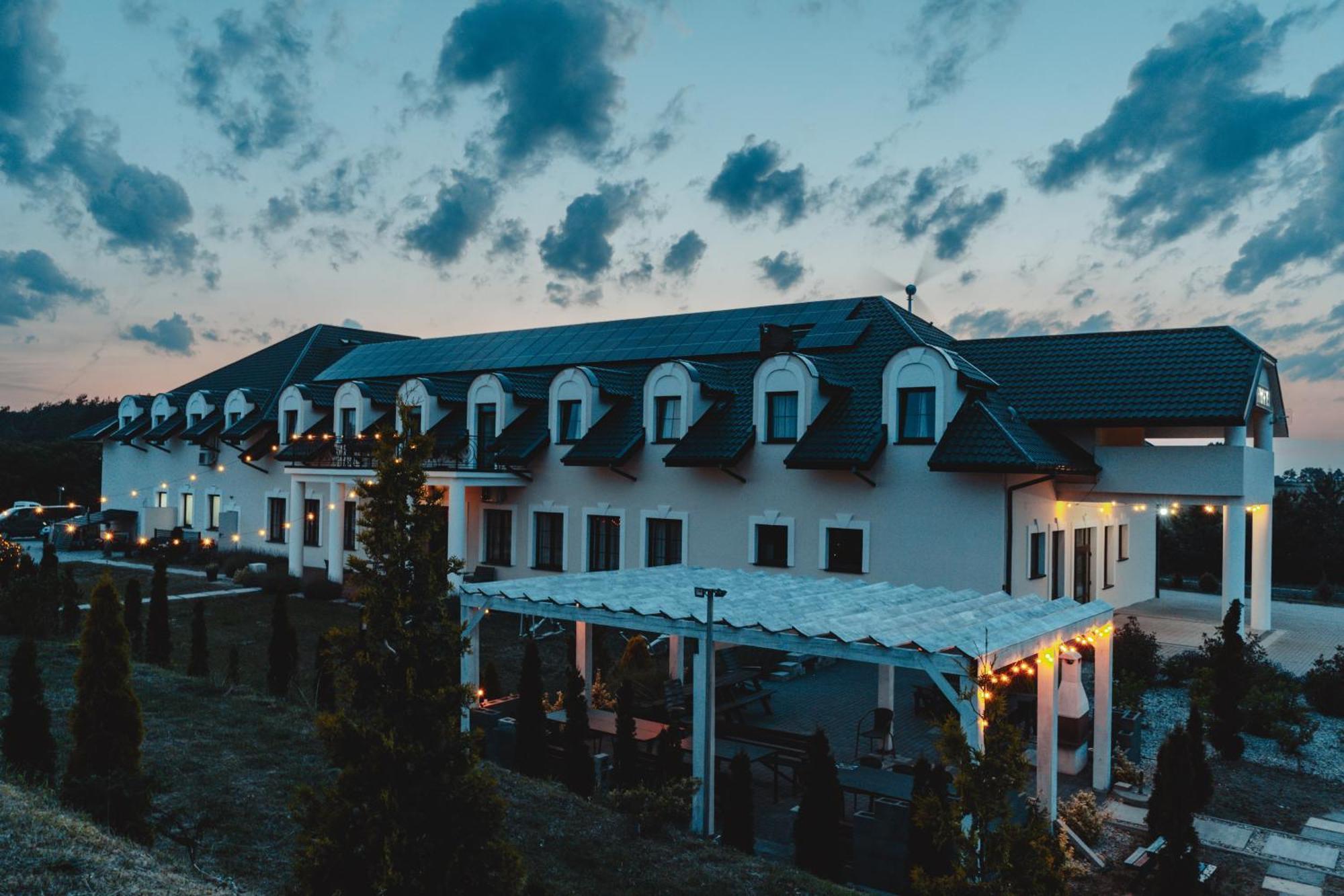 Hotel Zlotogorski Koscielec Exterior foto